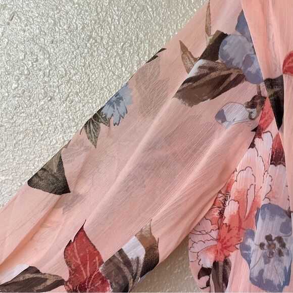 White House Black Market Floral Peach Blouse - Picture 4 of 13